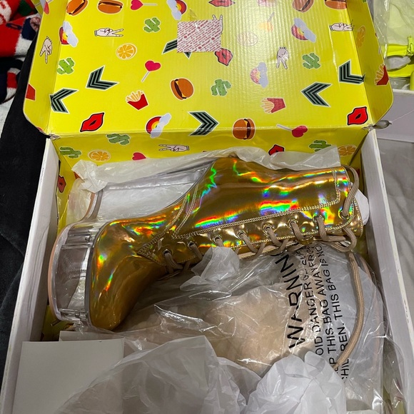 Loyola lemon drop heels from privileged size 7 and 8 - Picture 3 of 5